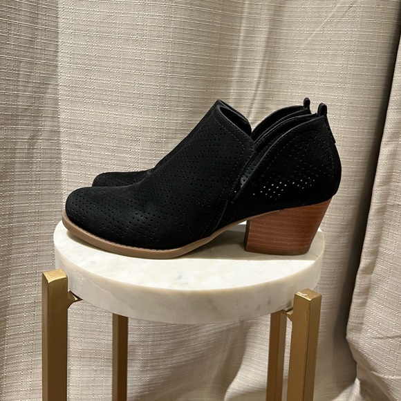 Black faux suede perforated bootie, 2” heel, slip on, women’s size 7.5 - Picture 2 of 12